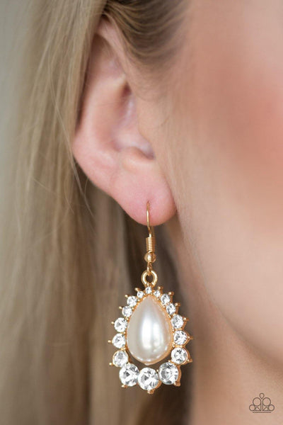 Paparazzi Regal Renewal - Gold Pearl Earring - The Jewelry Box Collection 