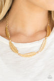 Paparazzi Light Flight - Gold-Necklace and matching earrings