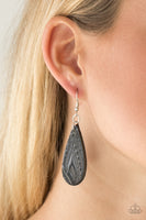 Paparazzi Get In The Groove - Black Earrings