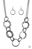 Paparazzi Jump Into The Ring - Black Necklace - The Jewelry Box Collection 