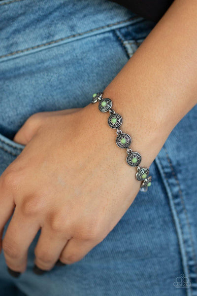 Paparazzi Cactus Paradise - Green Bracelet - The Jewelry Box Collection 