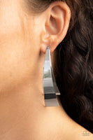 Paparazzi Underestimated Edge - Silver Earring