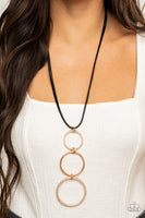 Paparazzi Necklace Curvy Couture - Gold