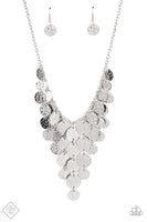 Paparazzi Necklace Spotlight Ready - Silver